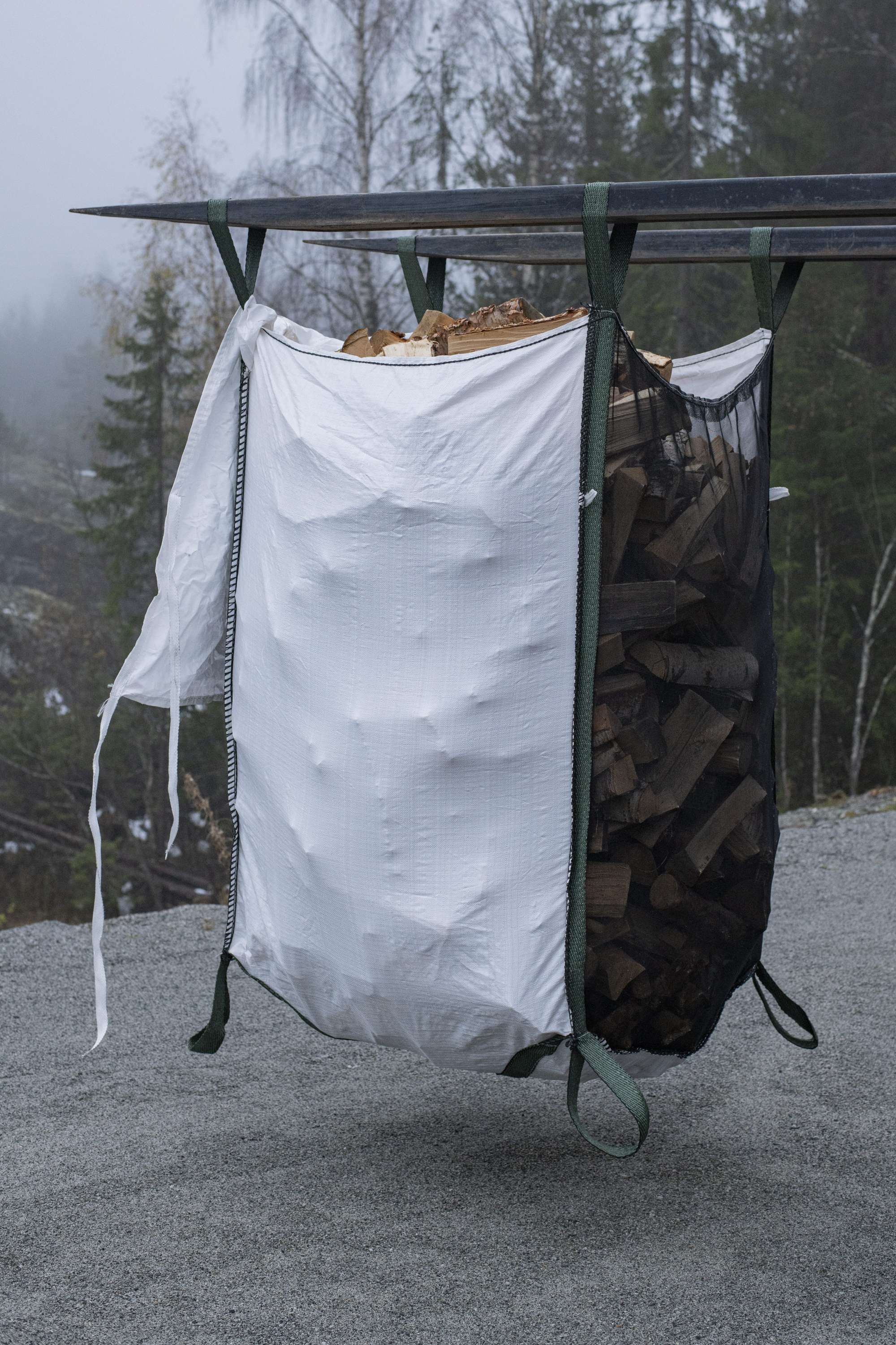 Suursäkki 1,5 m³ – kansiläpällä 