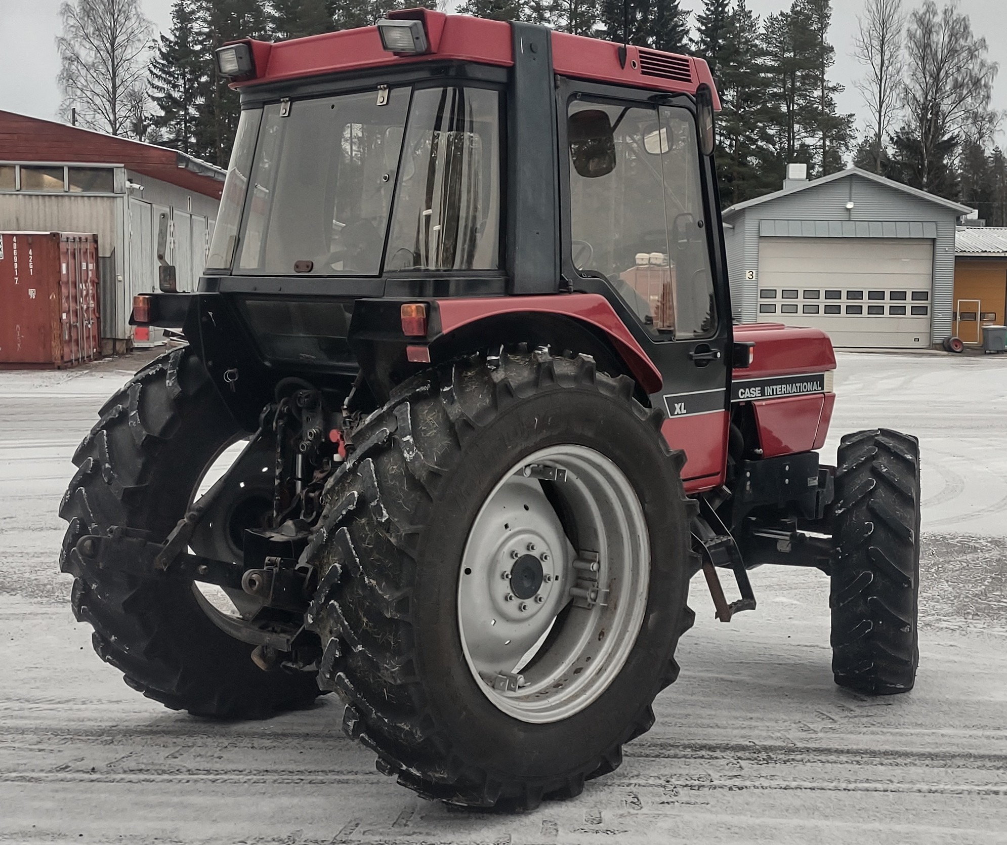 IH International 695 XL, käytetty