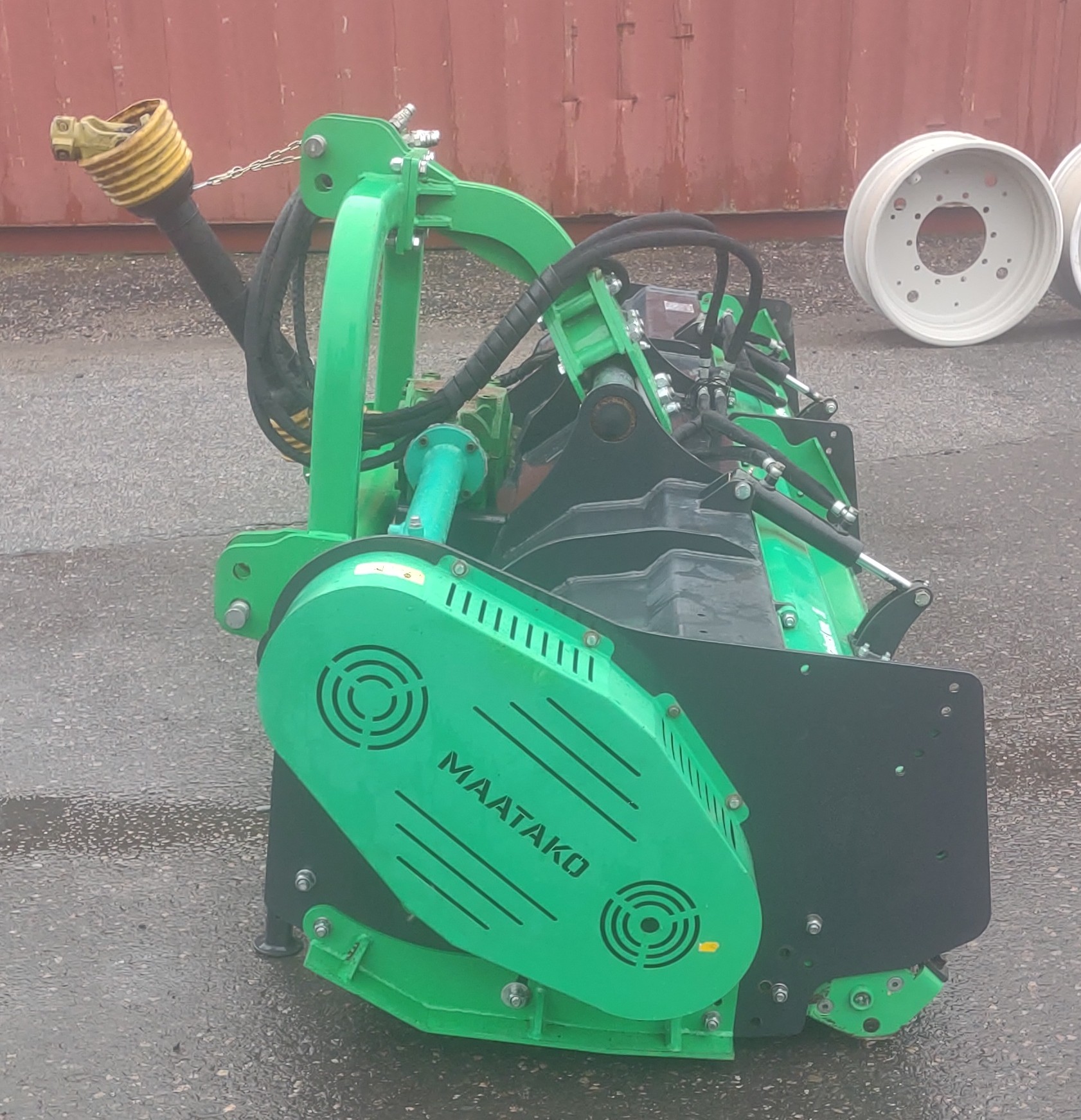 Kesantomurskain MKS 300, käytetty