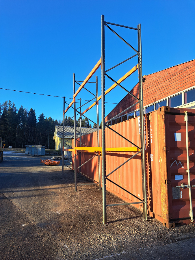 Kuormalavahylly, käytetty