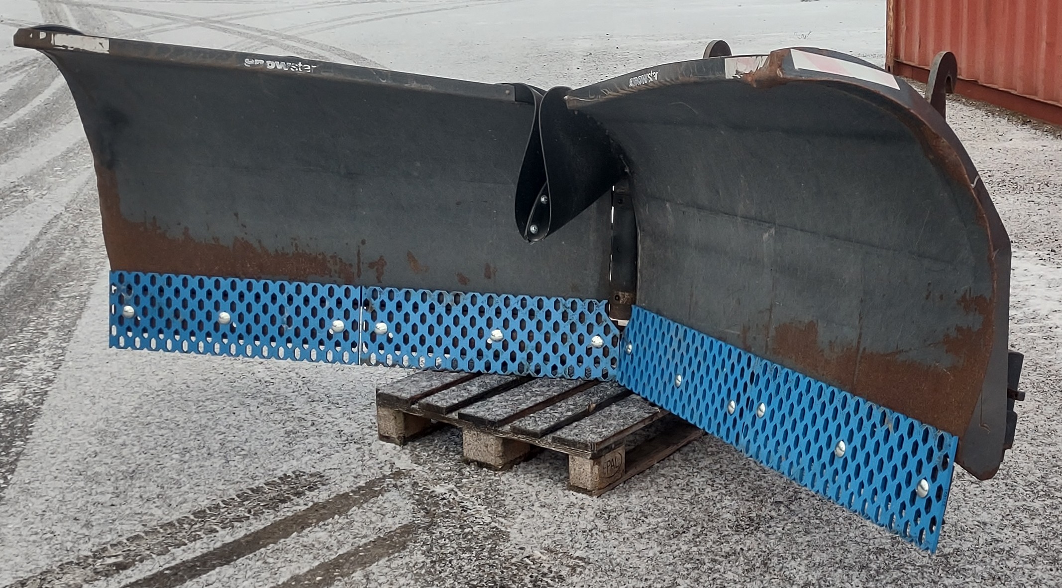 NL330 Nivelaura, käytetty