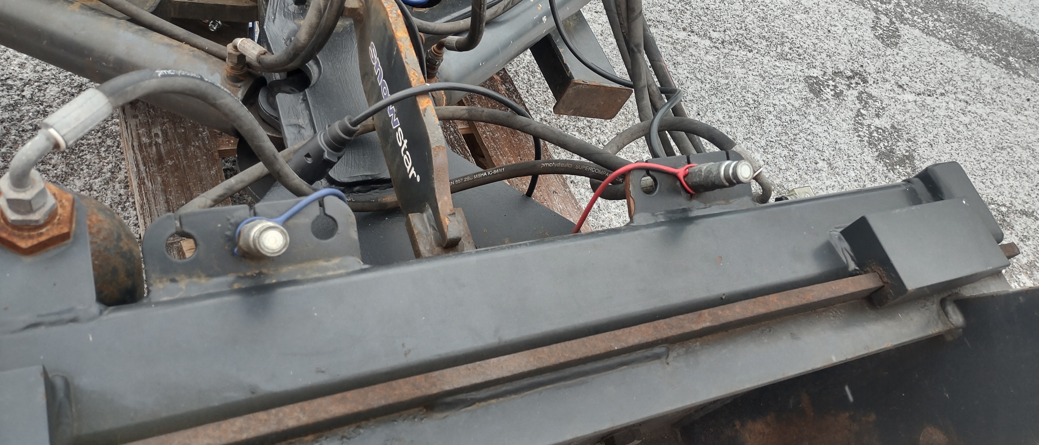 NL330 Nivelaura, käytetty