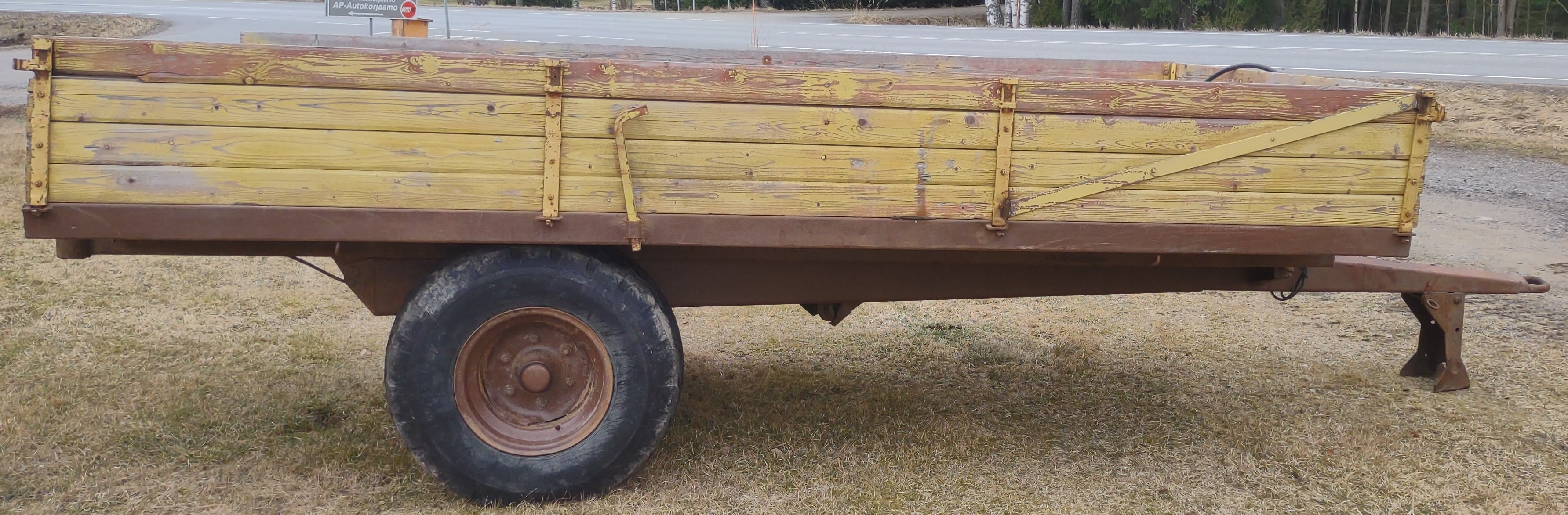 Perävaunu puulaitainen, käytetty