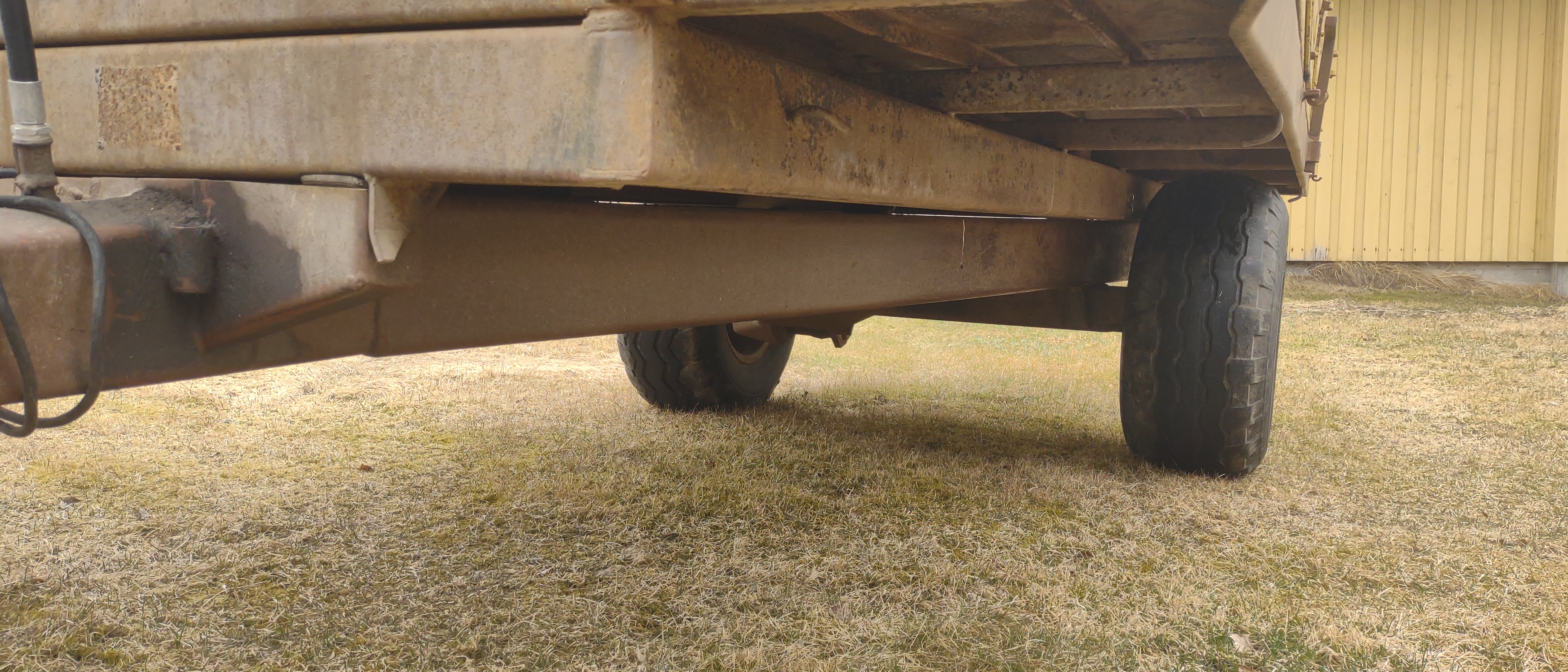 Perävaunu puulaitainen, käytetty