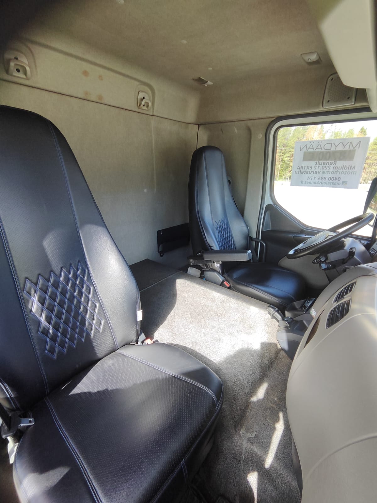 Renault Midlum 220.12 Kuorma-auto, käytetty