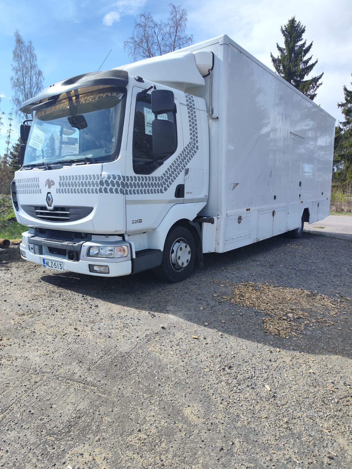 Renault Midlum 220.12 Kuorma-auto, käytetty