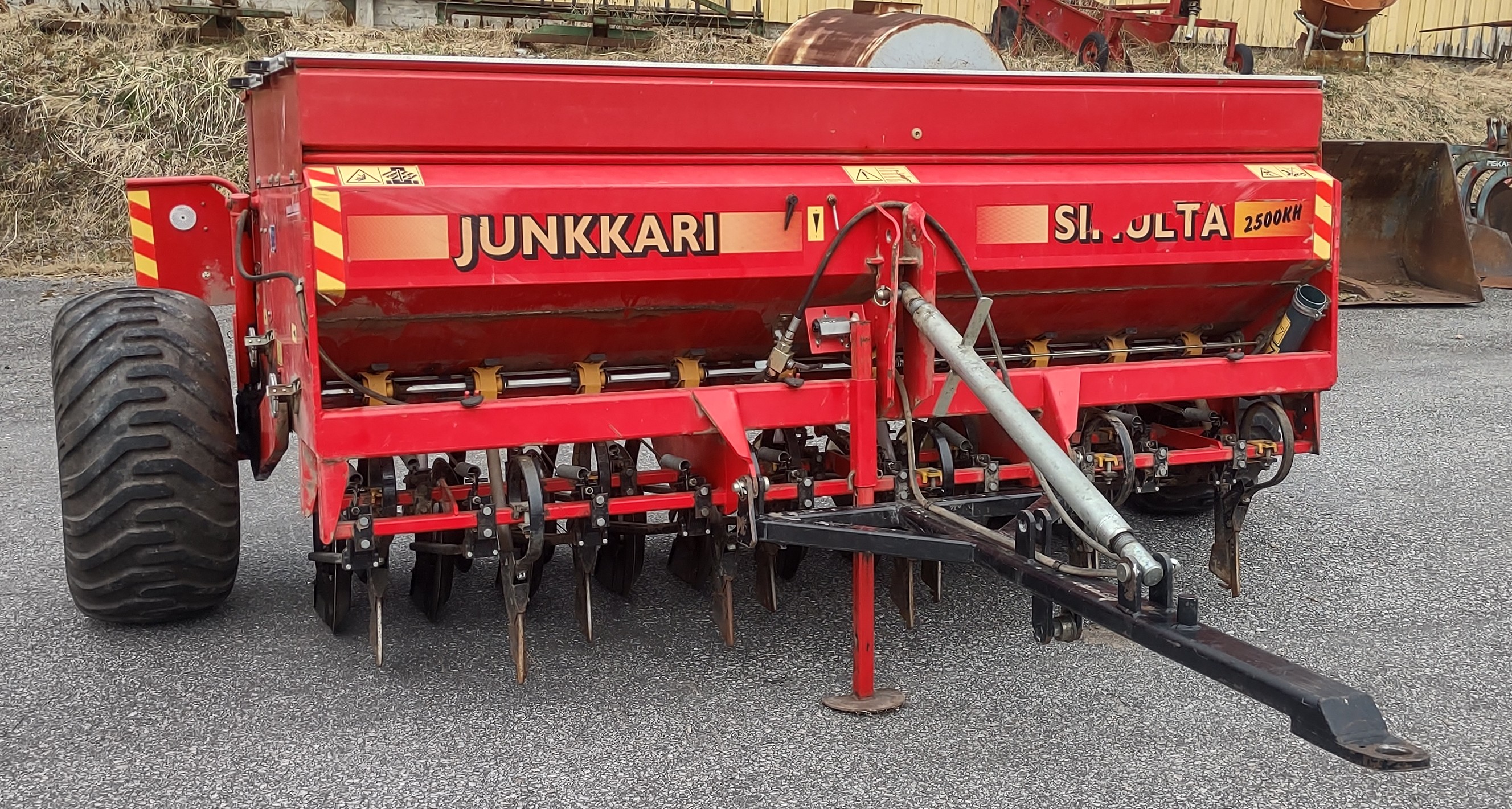 Simulta 2500KH PS-laitteella, käytetty