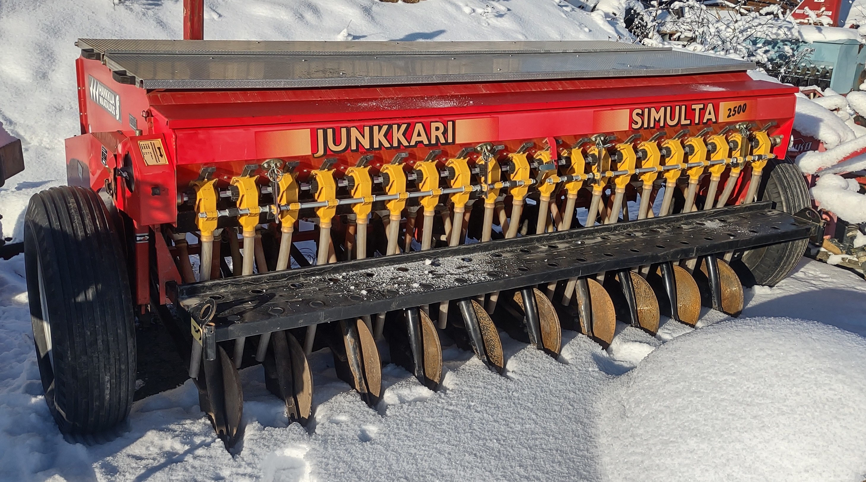 Simulta 2500 PS-laitteella, käytetty