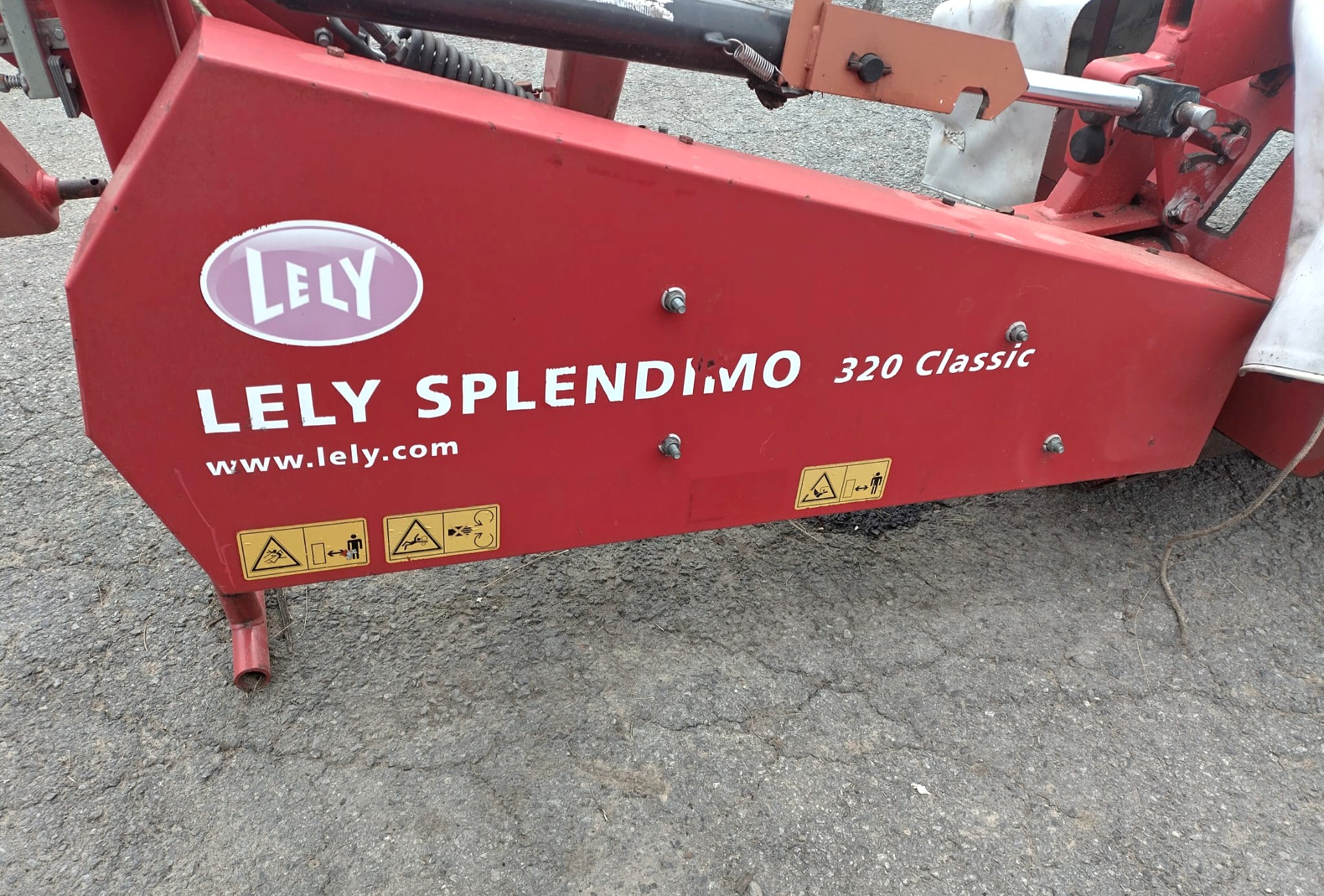 Splendimo 320 Classic lautasniittokone, käytetty