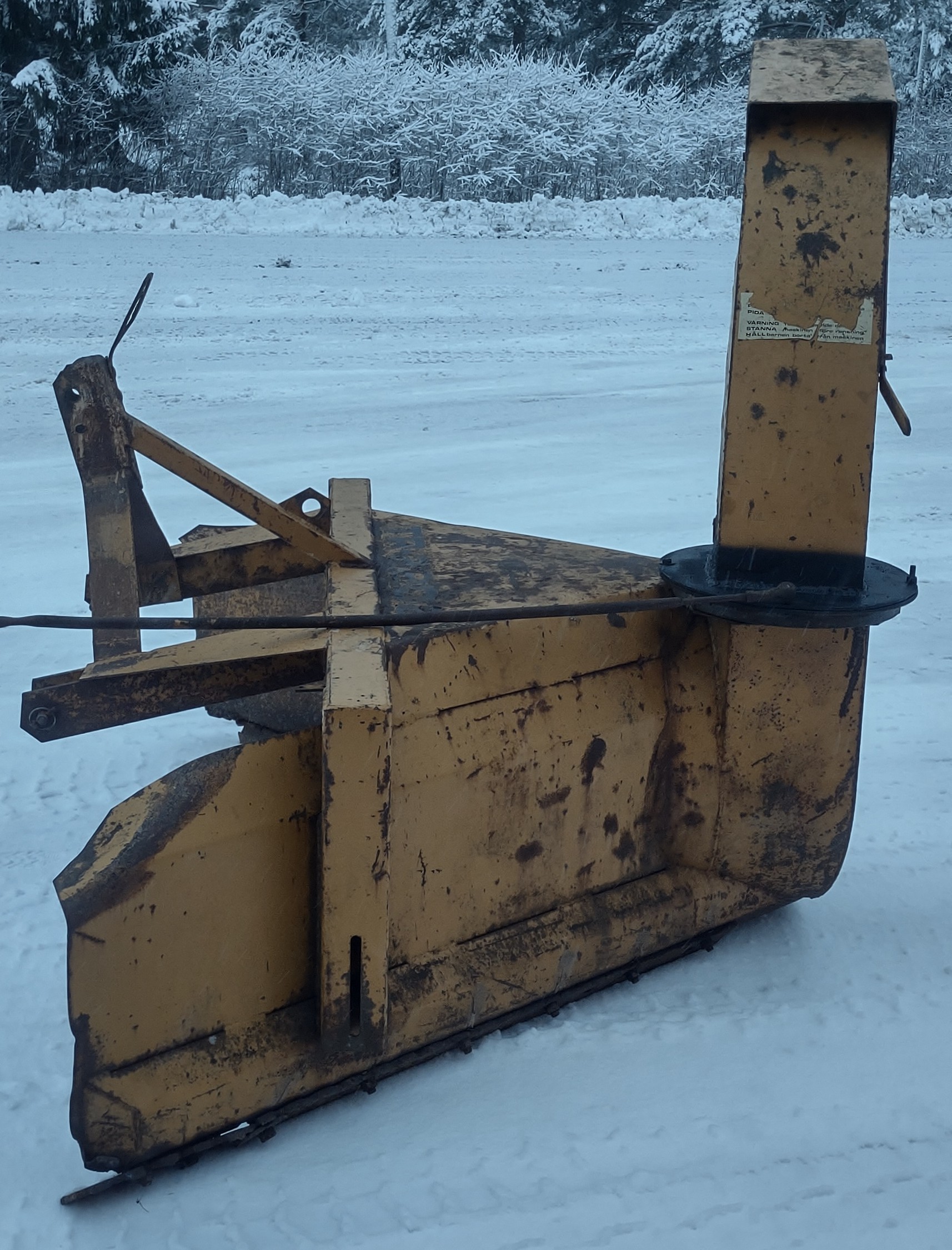 TR-220 Lumilinko, käytetty