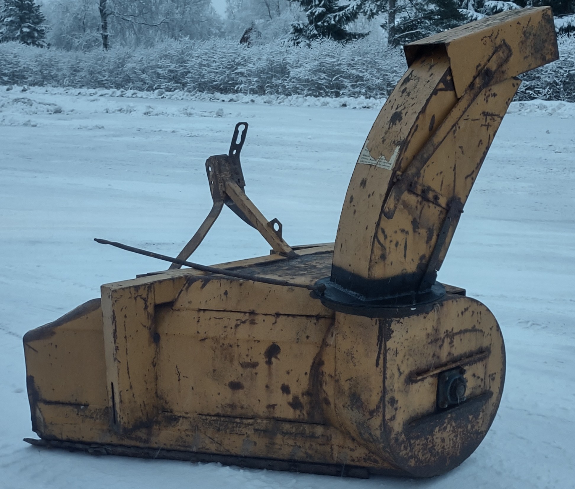 TR-220 Lumilinko, käytetty